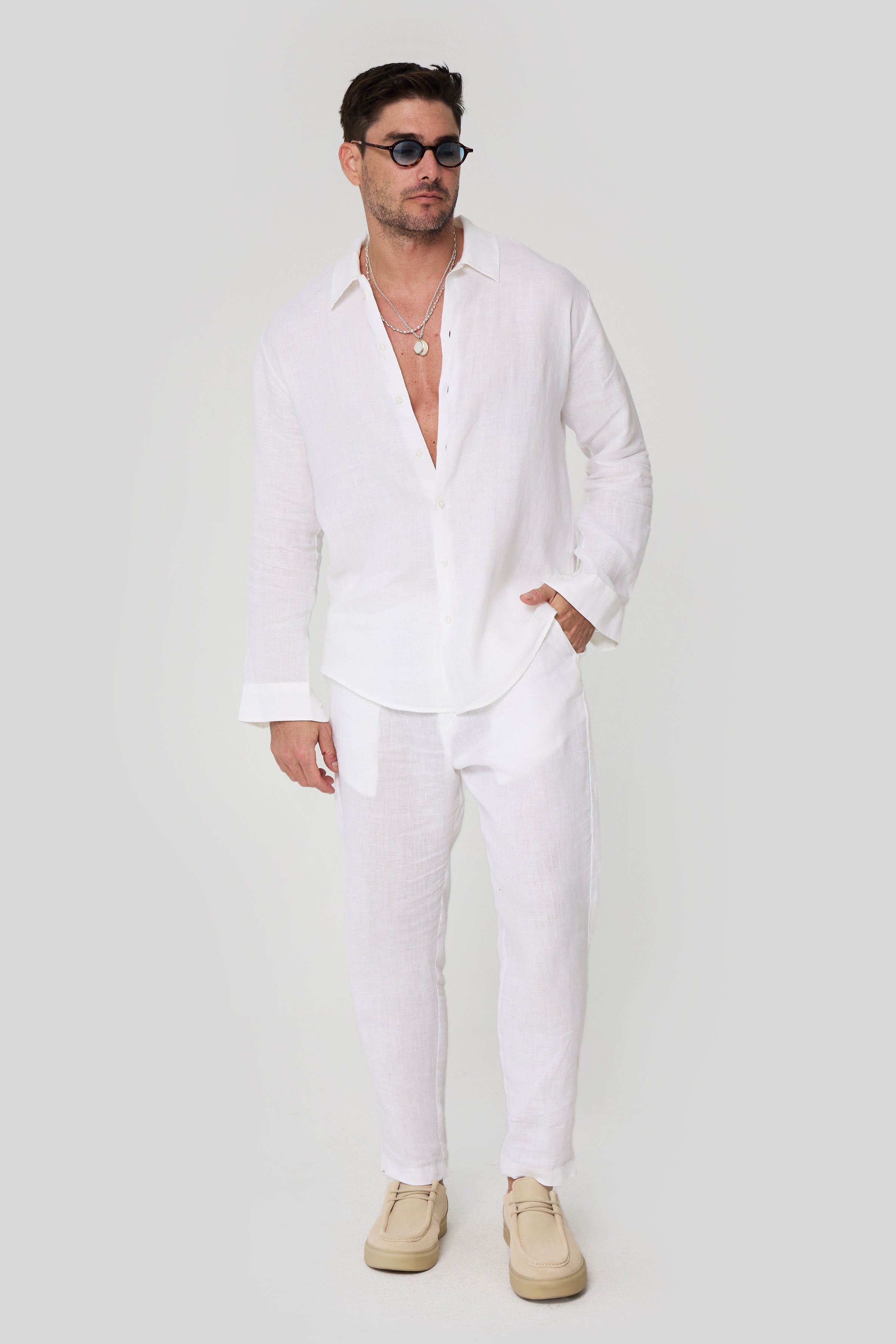 #color_optical white