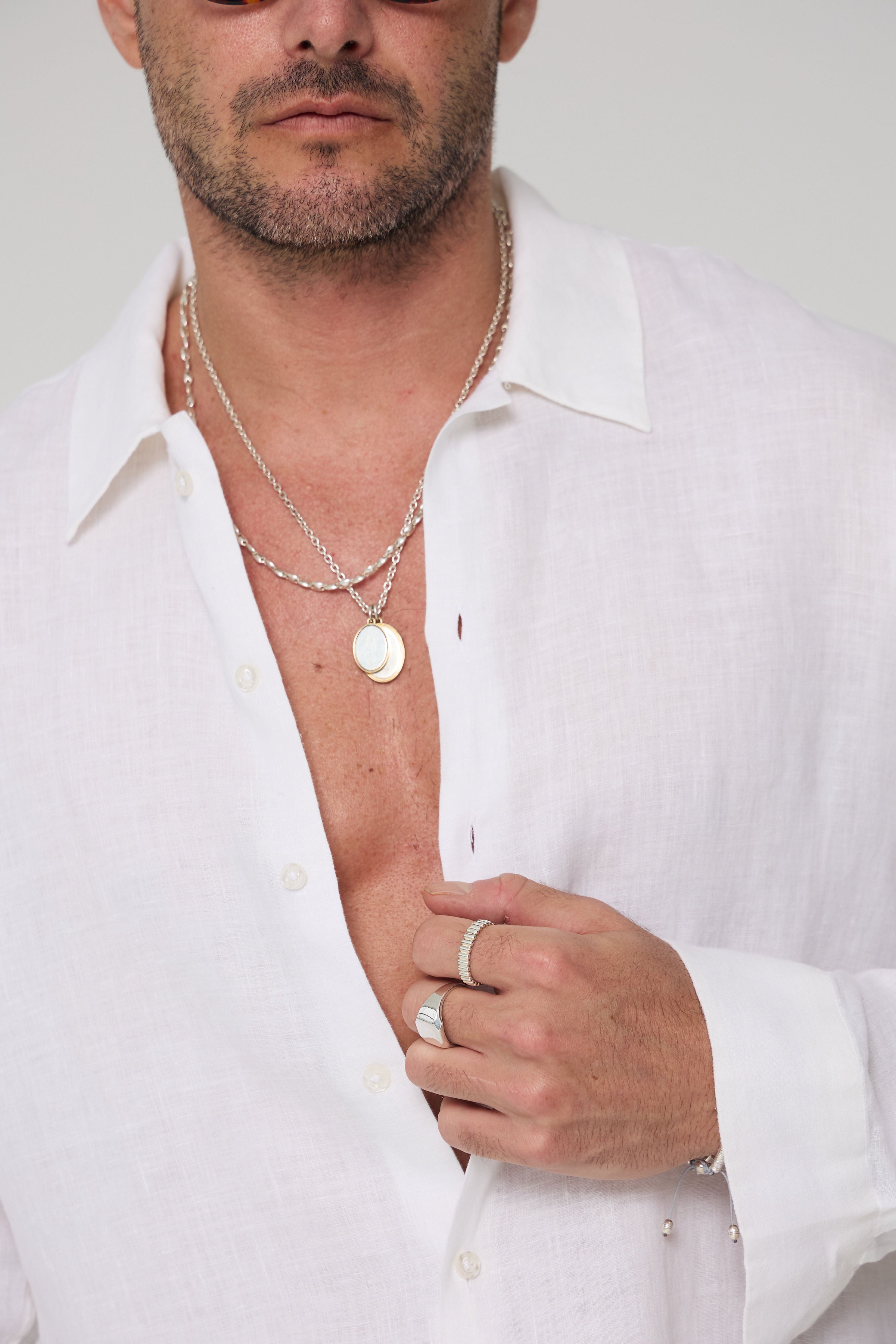 #color_optical white