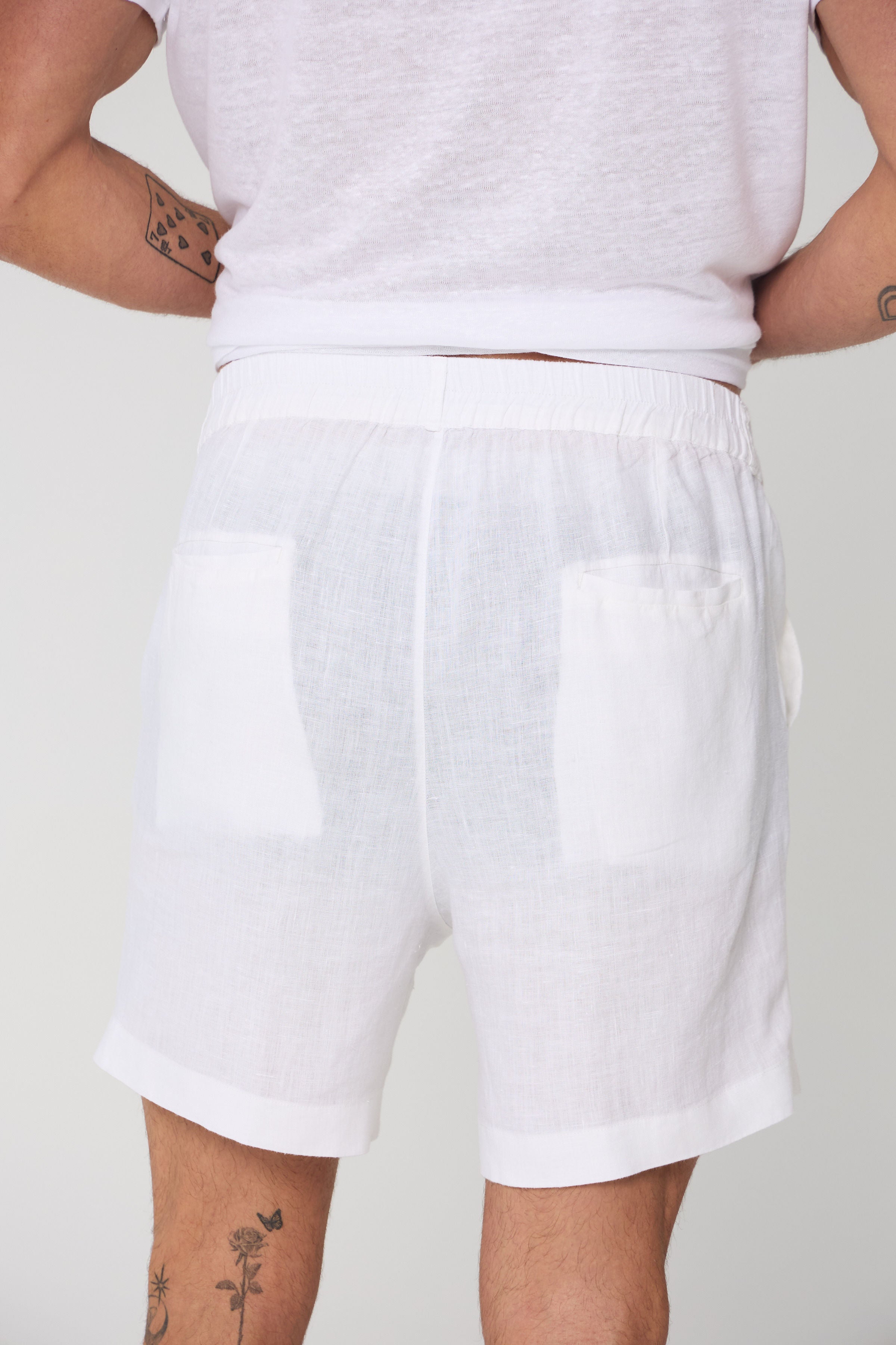 #color_optical white