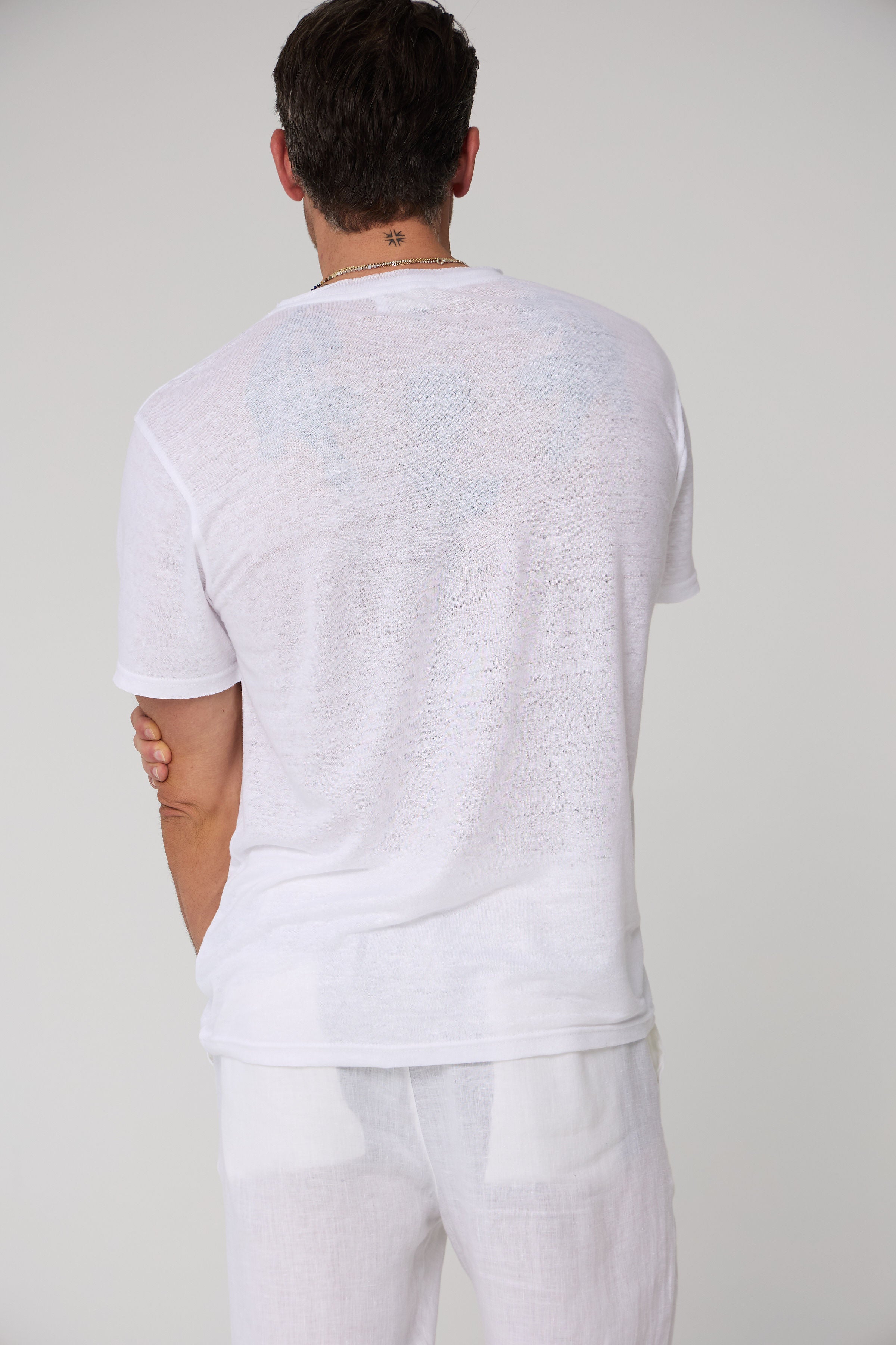 #color_optical white