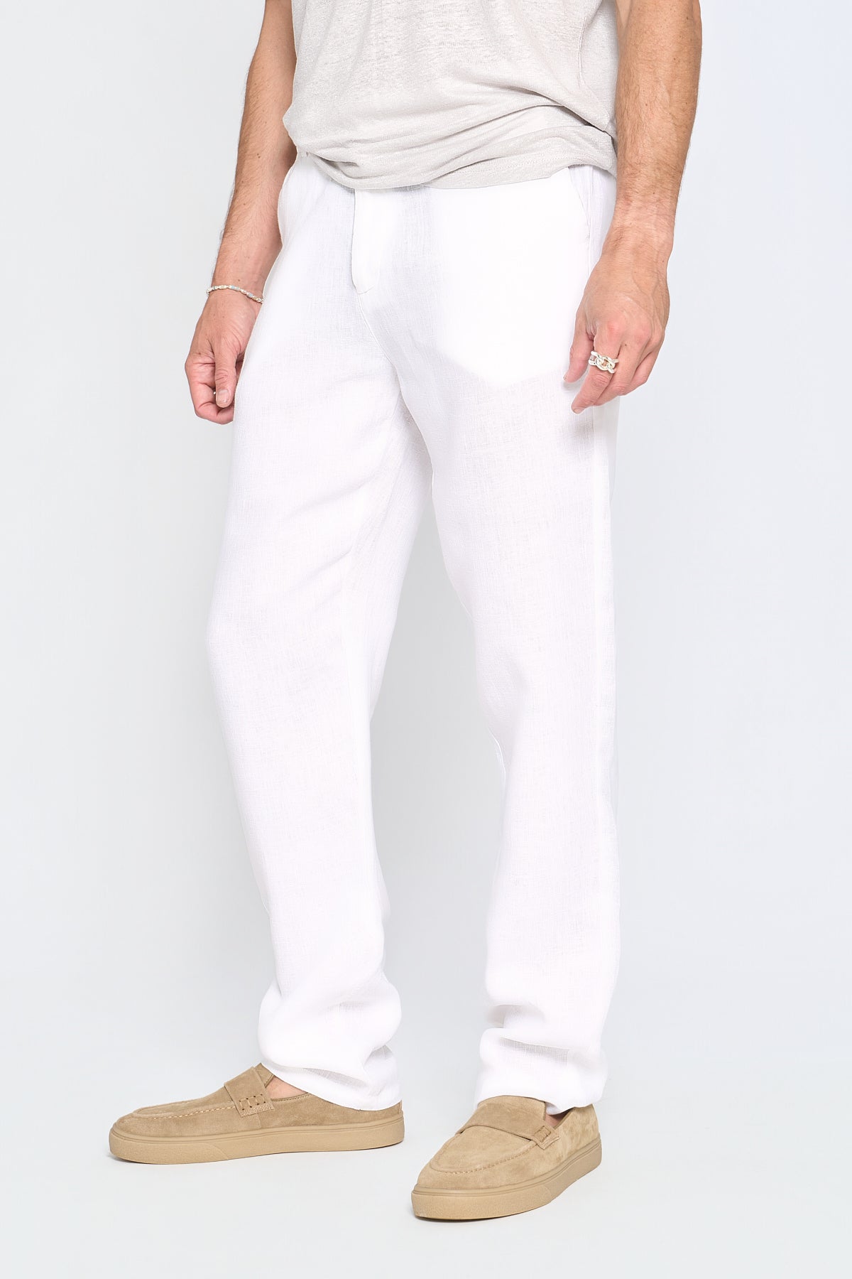 #color_optical white