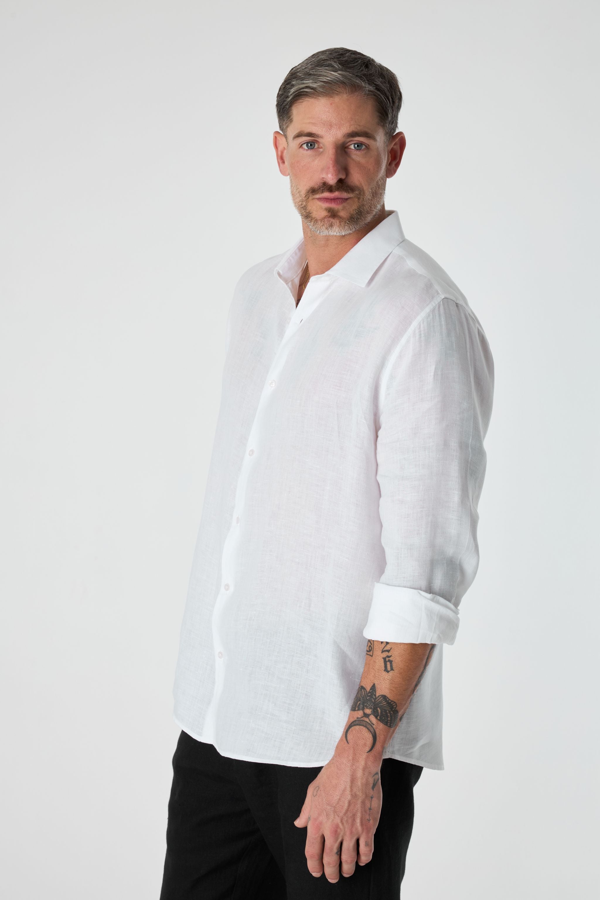 #color_optical white