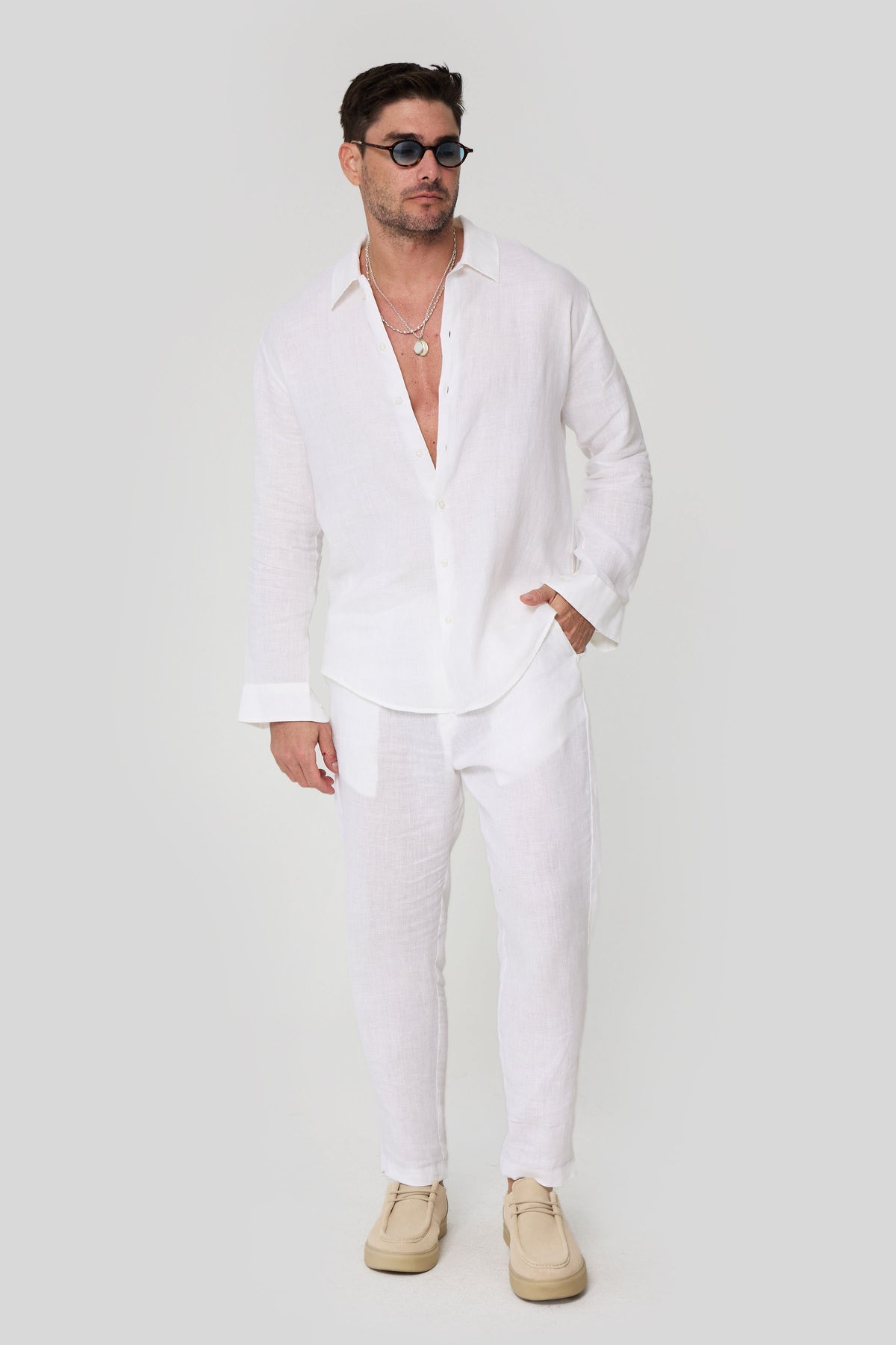 #color_optical white